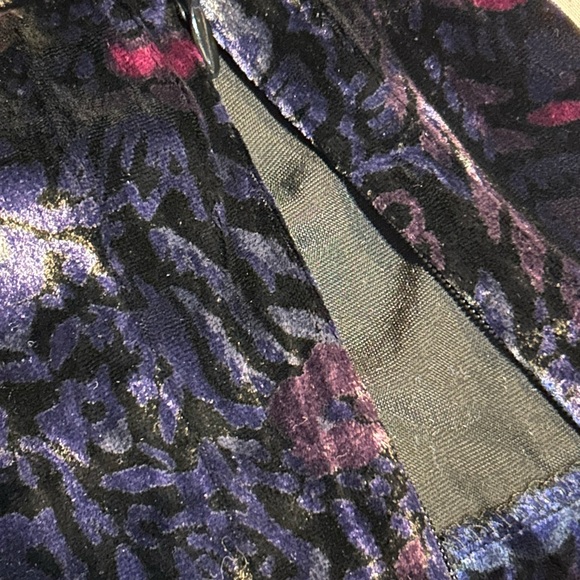 Loft so soft velvet pants with zipper at cuff - Picture 5 of 5